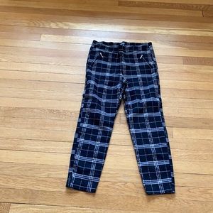 Black and white plaid pants size L